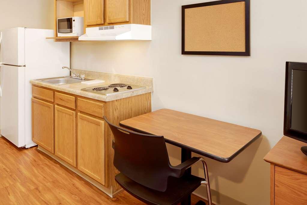 Extended Stay America Select Suites - Jacksonville - North 객실 사진