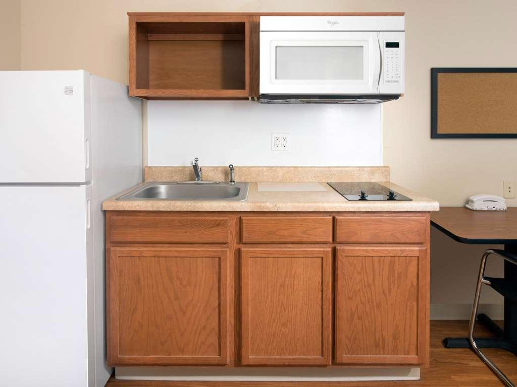 Extended Stay America Select Suites - Jacksonville - North 객실 사진